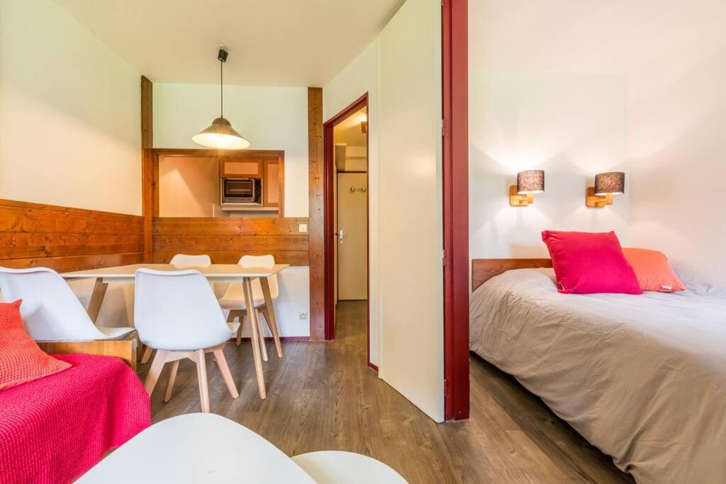 Au Coeur De Chamonix, Un Ecrin De Verdure Apartamento Exterior foto